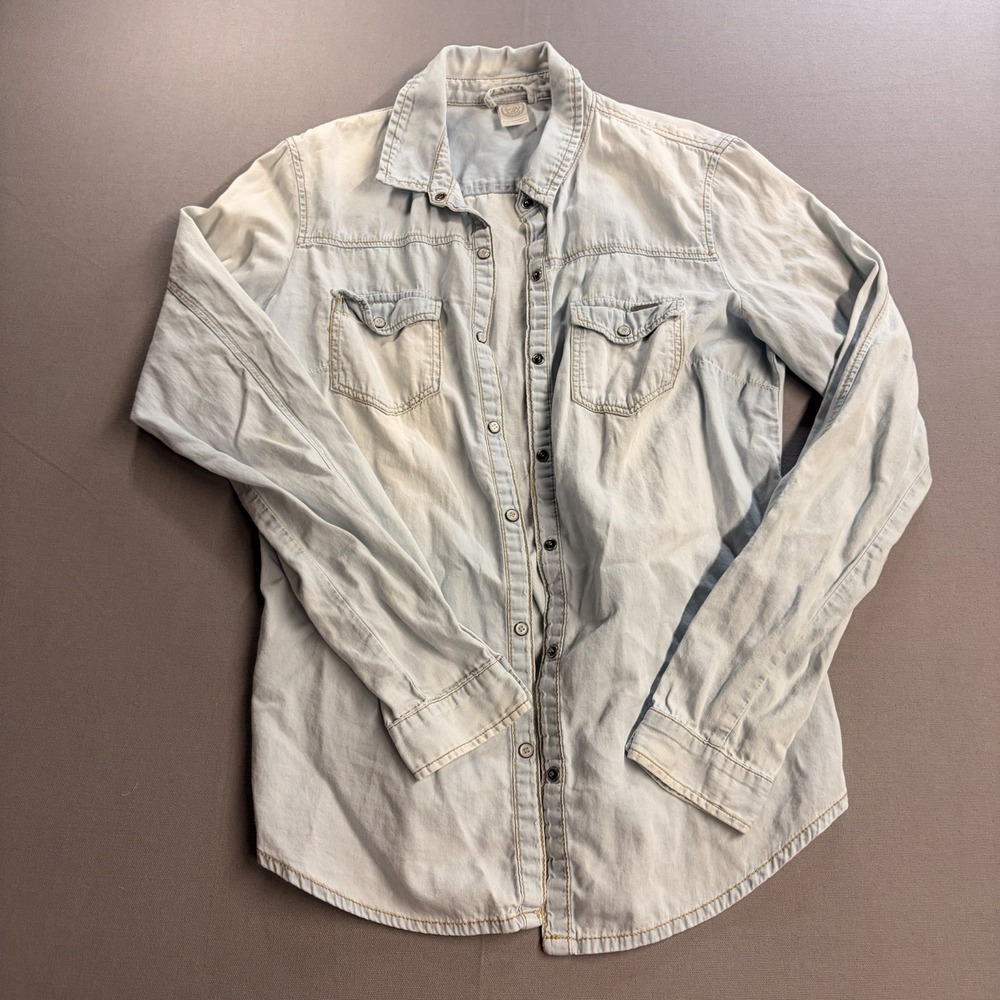 Bershka Womens M Light Wash Denim Chambray Button Down Shirt Western Casual